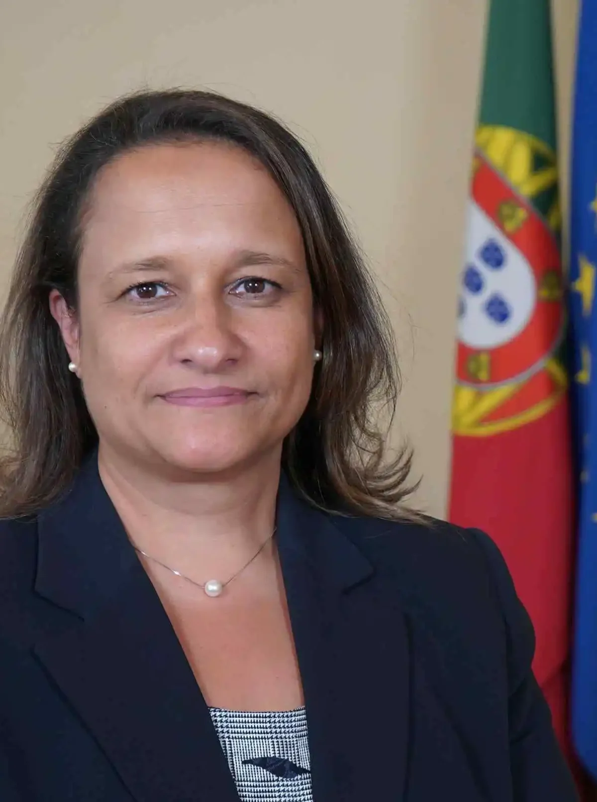 dra. marta.jfif (1)