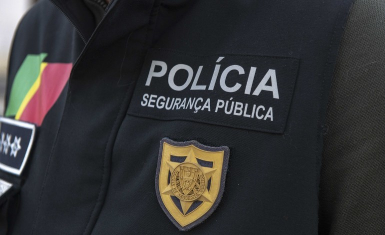PSP encaminha filho para a prisão por bater na mãe em Pombal