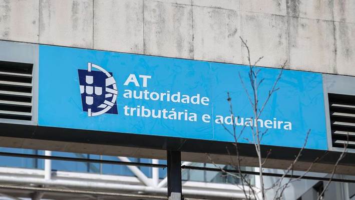 Tribunal de Leiria condena funcionário do Fisco com pena suspensa