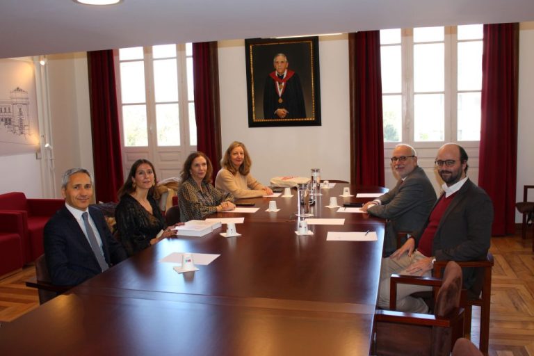 Celebração de Protoloco de Cooperação com a FDUP