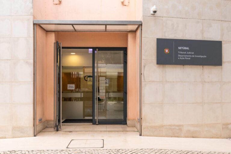 Comarca de Setúbal volta a ter escalas presenciais de advogados nos tribunais